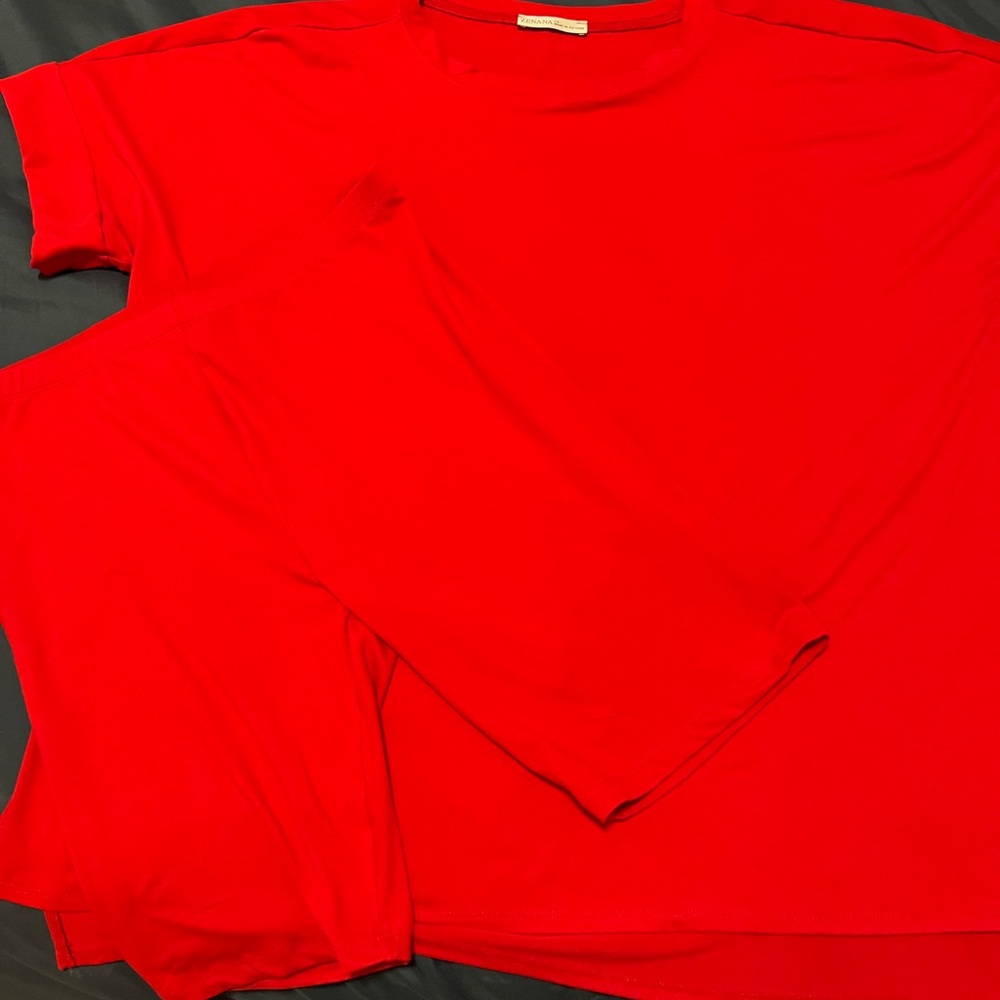 1x short set Zenana Outfitters Bright Red Short Sleeve Tee with bicycle shorts